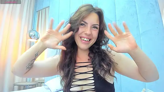 Lucy_day live sex cam