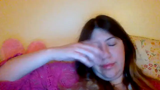 HYPHYtype's web cam