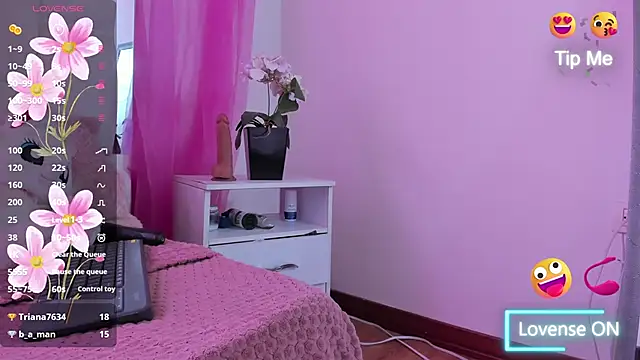 Carlie_Evans live sex cam