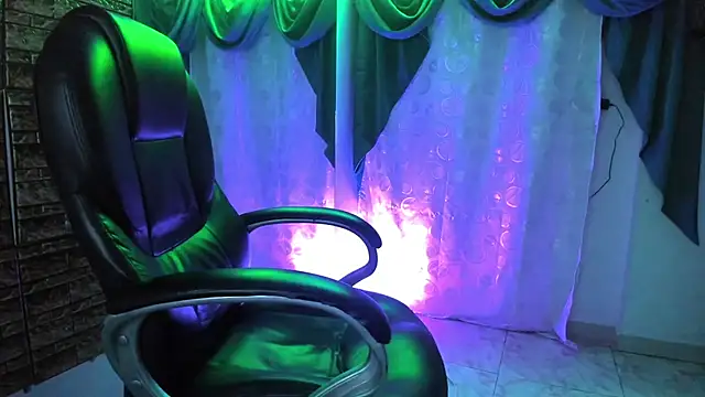 NickyFlow_Boy live sex cam