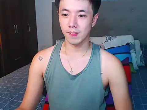 Addictiveboi live sex cam