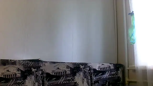 AshleyLaFlower's web cam