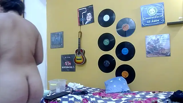 michelldragon21's web cam