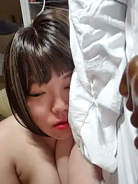 lunahong28 live sex cam