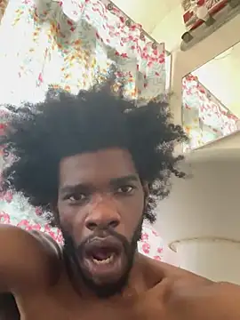 BigBDMari live sex cam