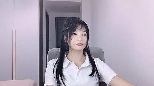 Lisa-3333 live sex cam