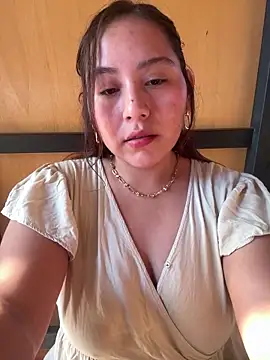 NamiNae live sex cam
