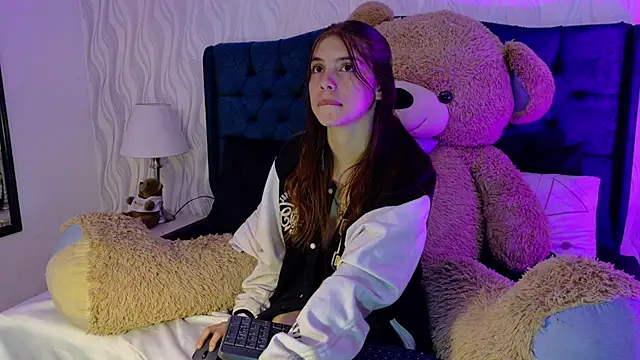 Bonny_Cherry's web cam