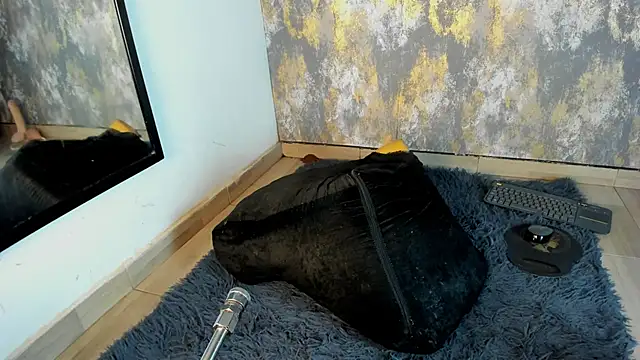 MerliaSomer live sex cam