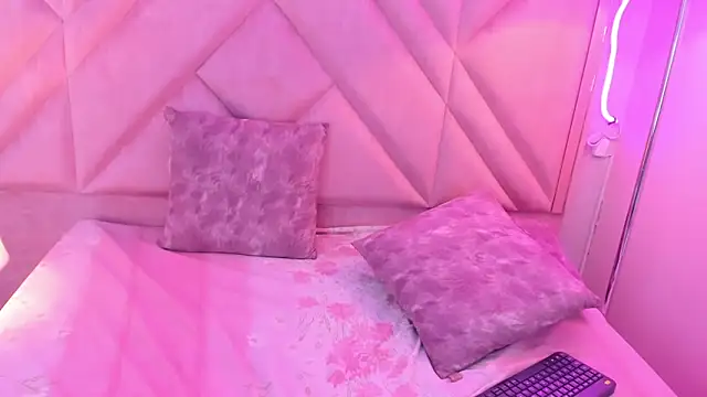 CamiJones's web cam