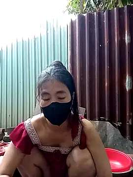 Lyly_sexy2k's web cam