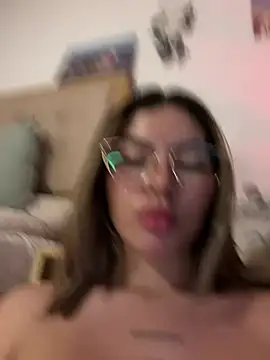 Your_Honeey live sex cam