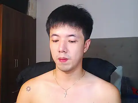 Addictiveboi live sex cam