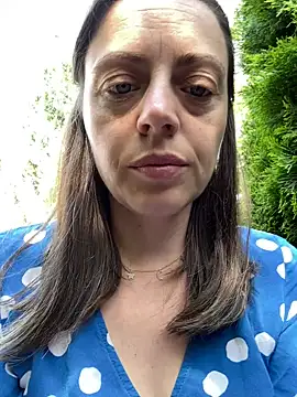 ladywithbigass live sex cam