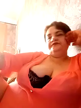 Varvara5201 live sex cam