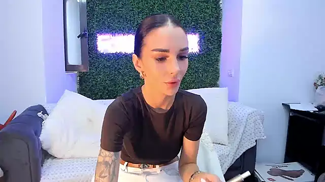 realhotfallingdevil live sex cam