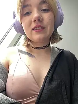 Baby__Naughty live sex cam