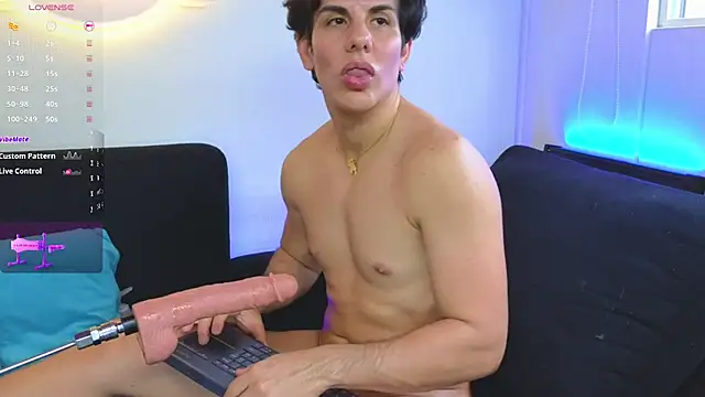 Almiboys live sex cam