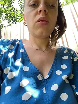 ladywithbigass live sex cam