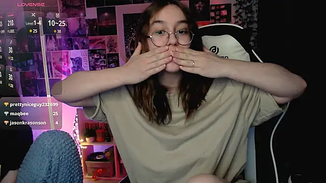 ameliameadd's web cam