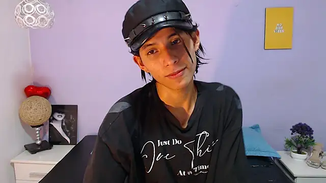 bellamy_094 live sex cam