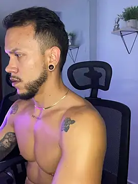 ARON_TAYLER01 live sex cam
