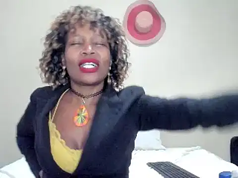 AfricanSquirtingQueen's cam snapshot