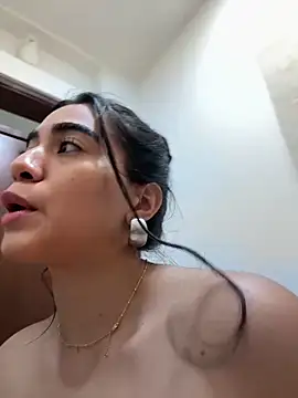 ZarahEvans's Stripchat show and profile