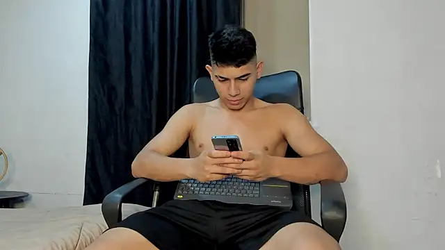 andrew_rose_ live sex cam
