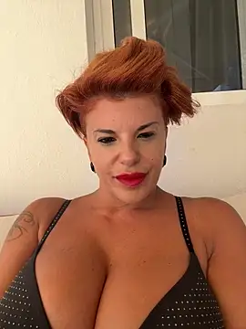 Selvaggia_official83 live sex cam