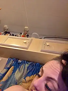 KrystalRoss live sex cam