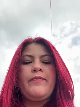 lia_moon77 live sex cam