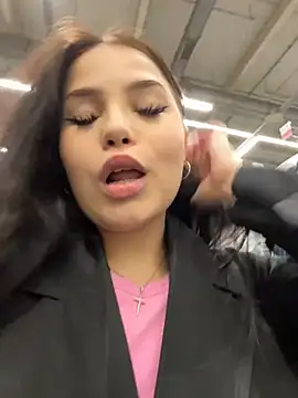 Chloe__Moon live sex cam