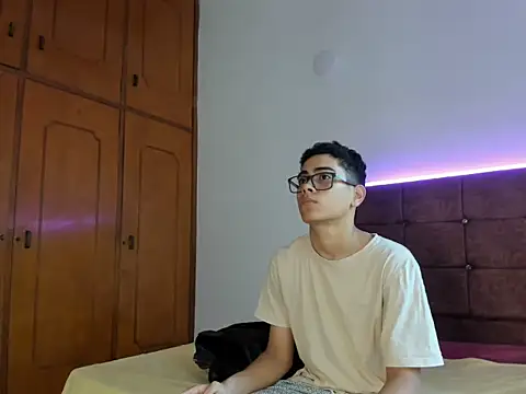 liam_010101 live sex cam