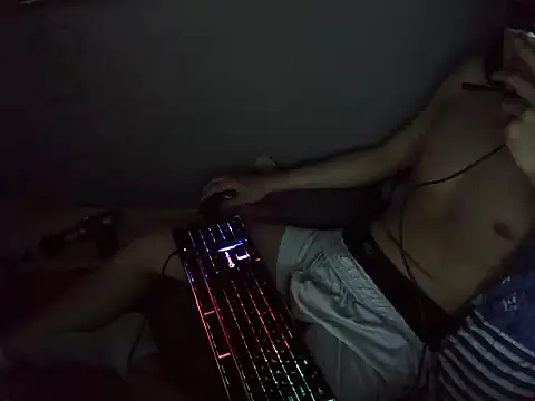 boyhigh1997 live sex cam