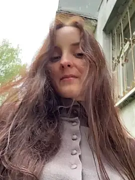 Silver_rains live sex cam
