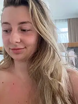 curvyflawless live sex cam