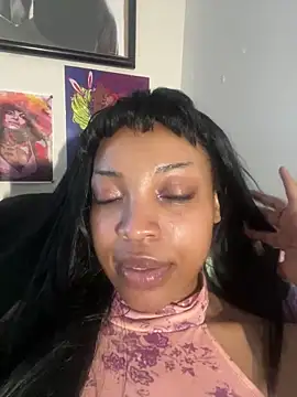 QueenKimi live sex cam