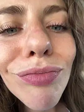 MariiD live sex cam