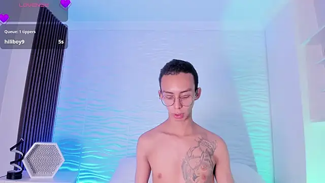 EthaanCox live sex cam