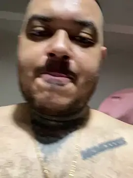 El_Titan1998 live sex cam