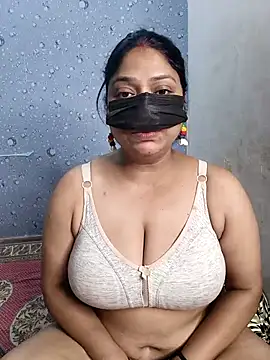 Blowjob_Queenindia live sex cam