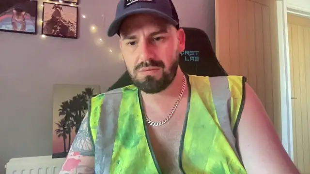 BUILDER4YOU live sex cam
