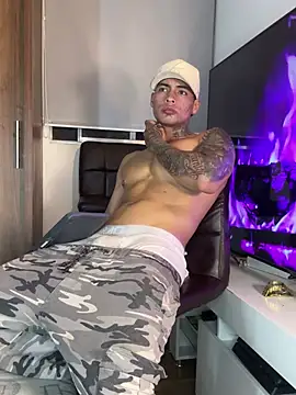 Dominiofit live sex cam