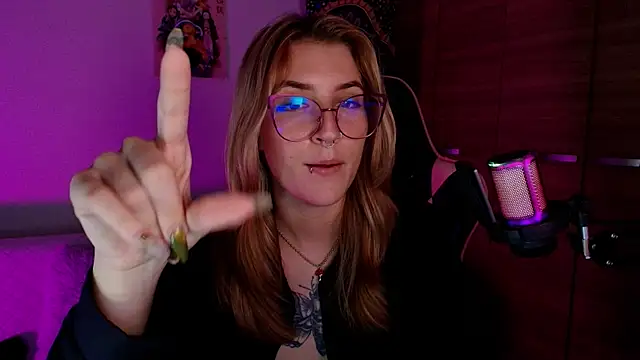 Dakotaa_'s web cam
