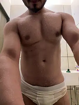 Biggycock_95 live sex cam