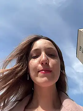 DollyTall live sex cam