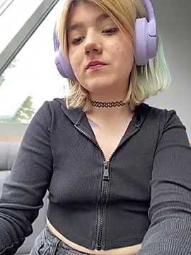 Baby__Naughty live sex cam
