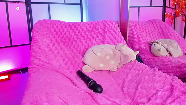 Karito-28's Stripchat show and profile