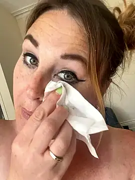 laceygreen live sex cam